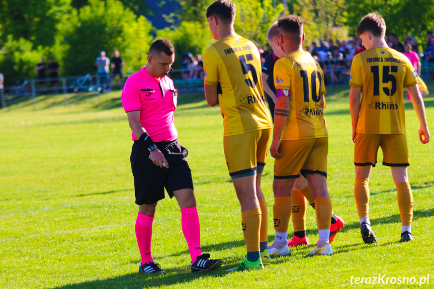 Iwonka Iwonicz - Beskid Posada Górna 2-1 