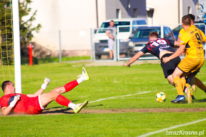 Iwonka Iwonicz - Beskid Posada Górna 2-1 