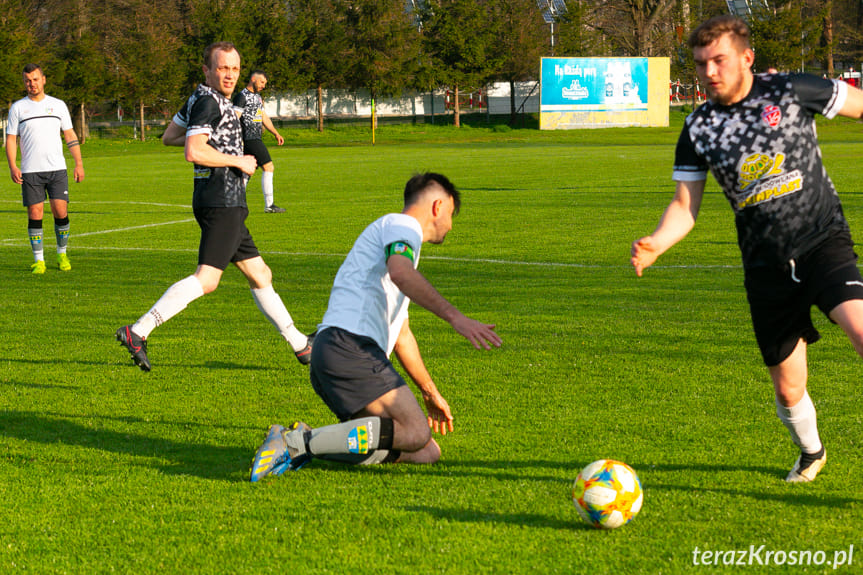 Iwonka Iwonicz - LKS Lubatowa 0:0