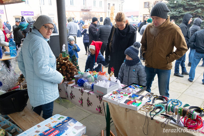 Jarmark Bożonarodzeniowy na rynku w Dukli