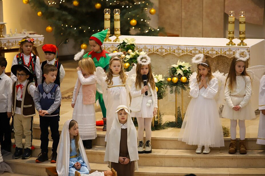 Jasełka w kościele parafialnym w Potoku