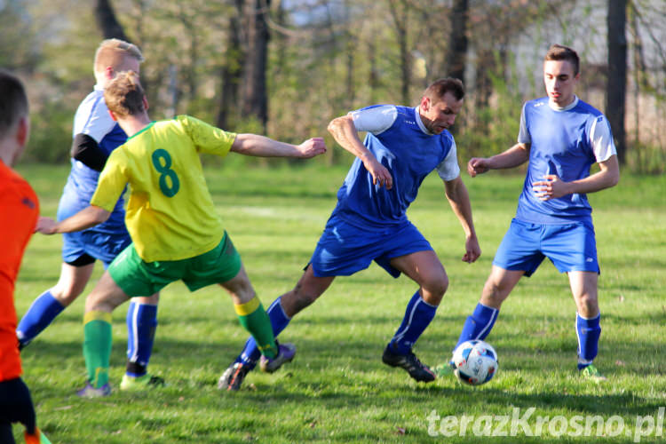 Jasiołka Świerzowa Polska - Dwór Kombornia 2:1