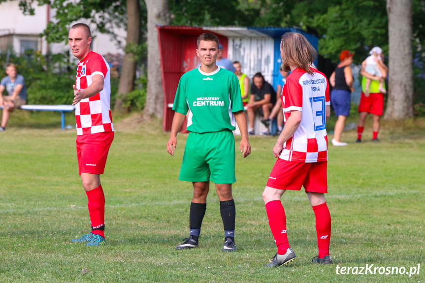 Jasiołka Świerzowa Polska - LKS Łęki Strzyżowskie 3:0