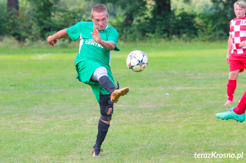 Jasiołka Świerzowa Polska - LKS Łęki Strzyżowskie 3:0