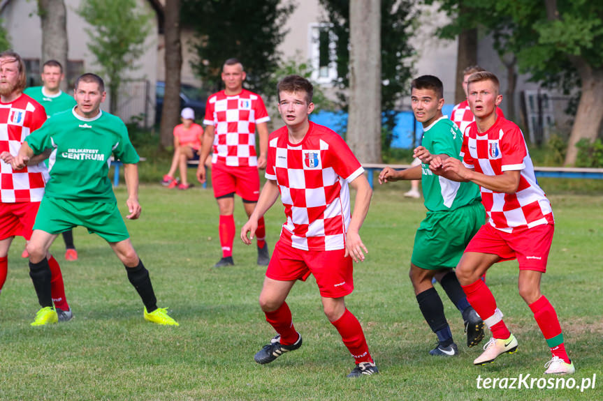 Jasiołka Świerzowa Polska - LKS Łęki Strzyżowskie 3:0