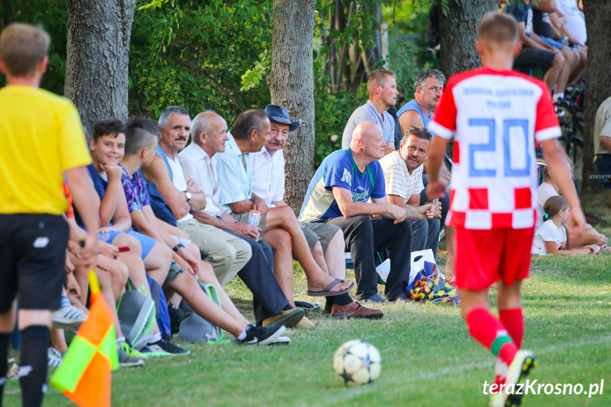 Jasiołka Świerzowa Polska - LKS Łęki Strzyżowskie 3:0