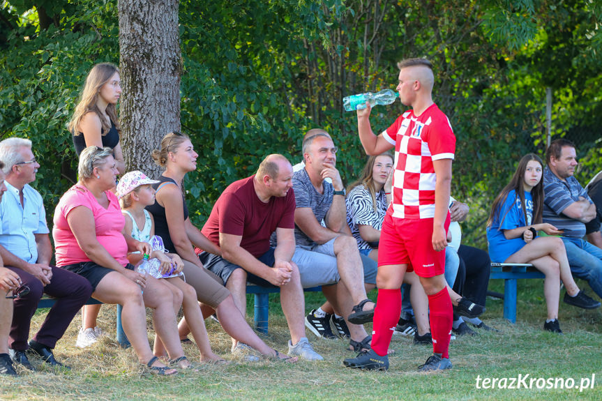 Jasiołka Świerzowa Polska - LKS Łęki Strzyżowskie 3:0