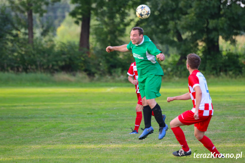 Jasiołka Świerzowa Polska - LKS Łęki Strzyżowskie 3:0