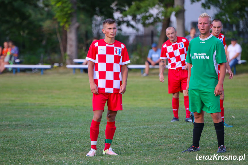 Jasiołka Świerzowa Polska - LKS Łęki Strzyżowskie 3:0