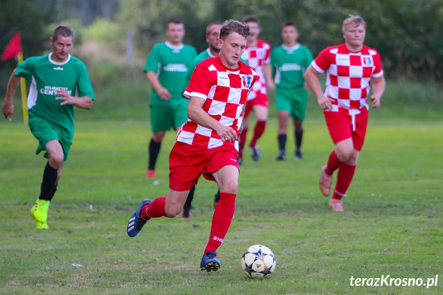 Jasiołka Świerzowa Polska - LKS Łęki Strzyżowskie 3:0