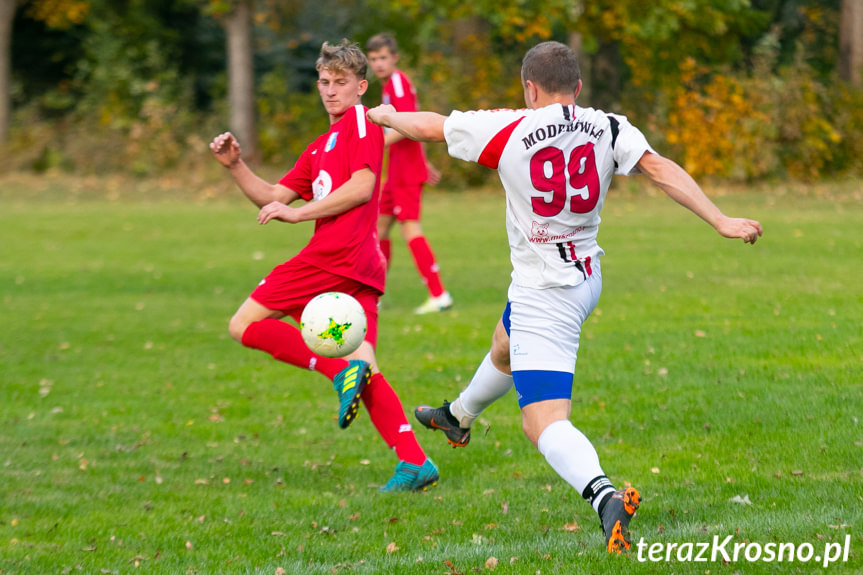 Jasiołka Świerzowa	Polska - LKS Moderówka 0:8