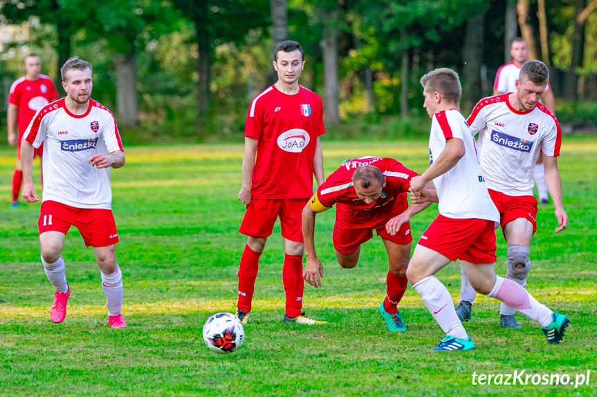 Jasiołka Świerzowa Polska - Wisłoka Błażkowa 0:0