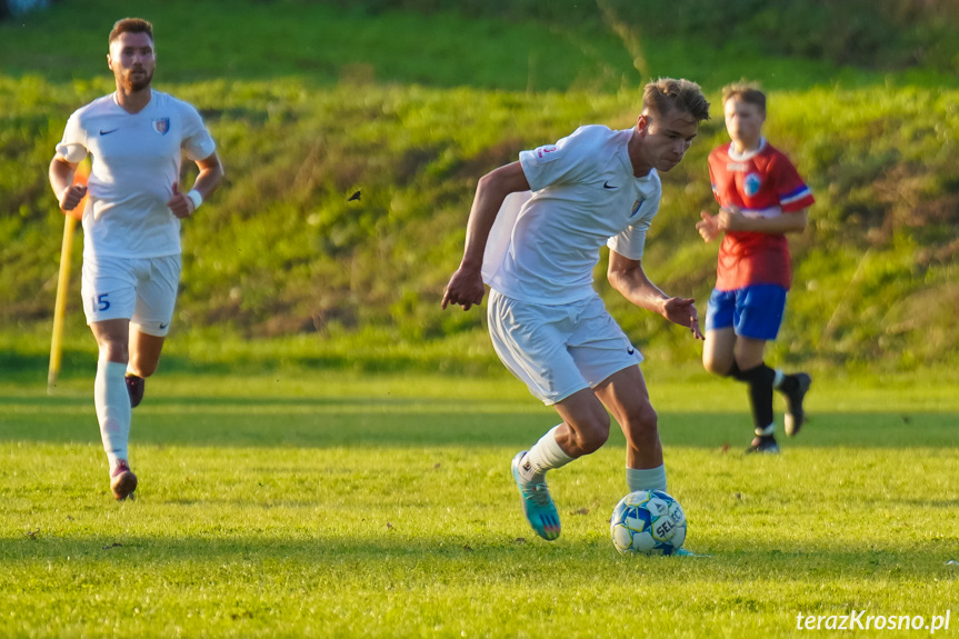 Jasiołka Szebnie - Karpaty Krosno 0:8