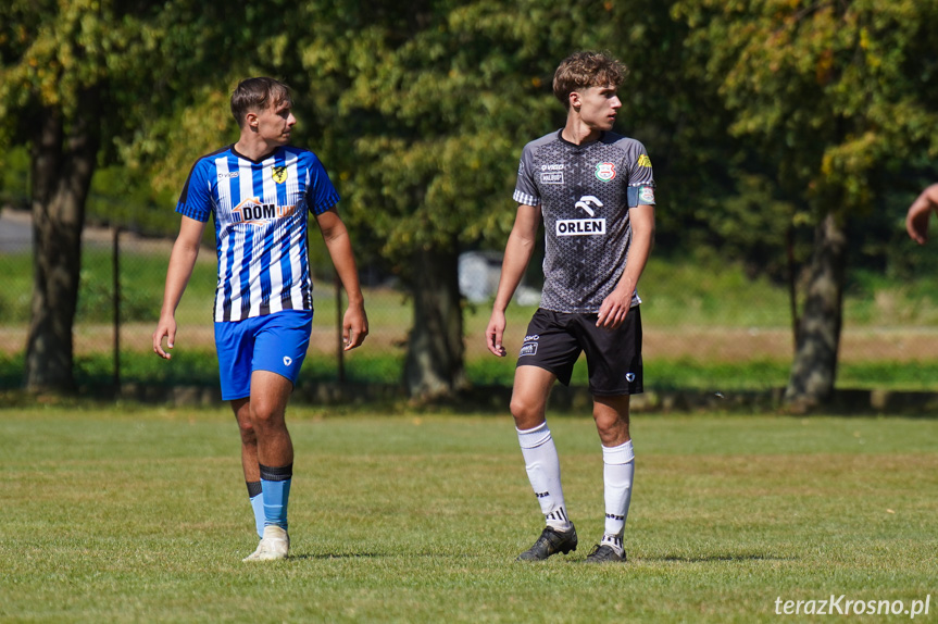 Juniorzy. LKS Lubatówka - Partyzant MAL-BUD1 Targowiska 2:1