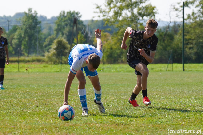 Juniorzy. Polonia Kopytowa - AP Beniaminek Krosno