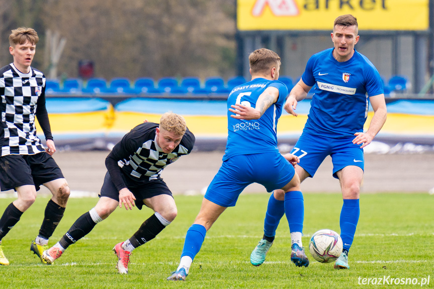 Karpaty Krosno - LKS Skołoszów 5:0