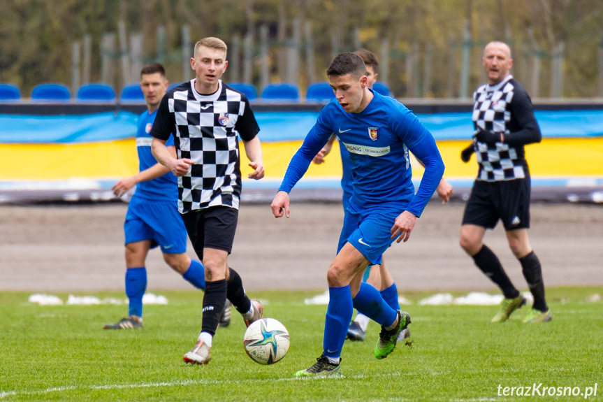 Karpaty Krosno - LKS Skołoszów 5:0