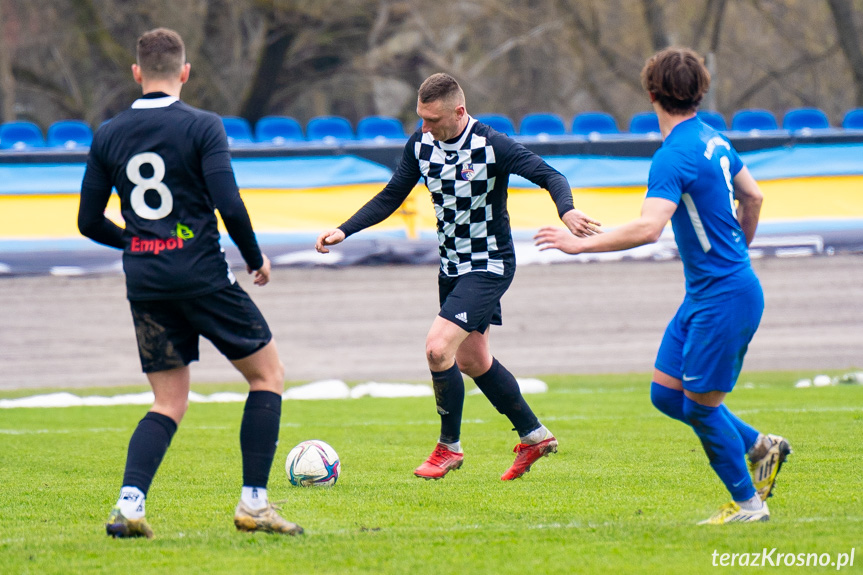 Karpaty Krosno - LKS Skołoszów 5:0