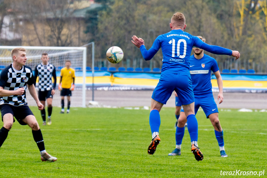 Karpaty Krosno - LKS Skołoszów 5:0