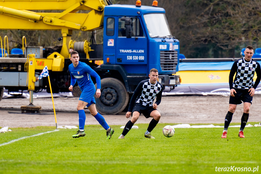 Karpaty Krosno - LKS Skołoszów 5:0