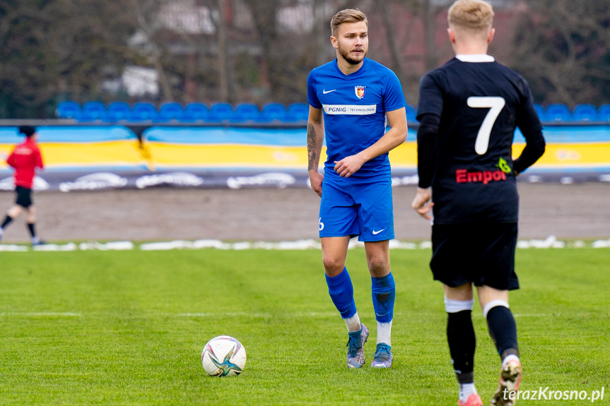 Karpaty Krosno - LKS Skołoszów 5:0