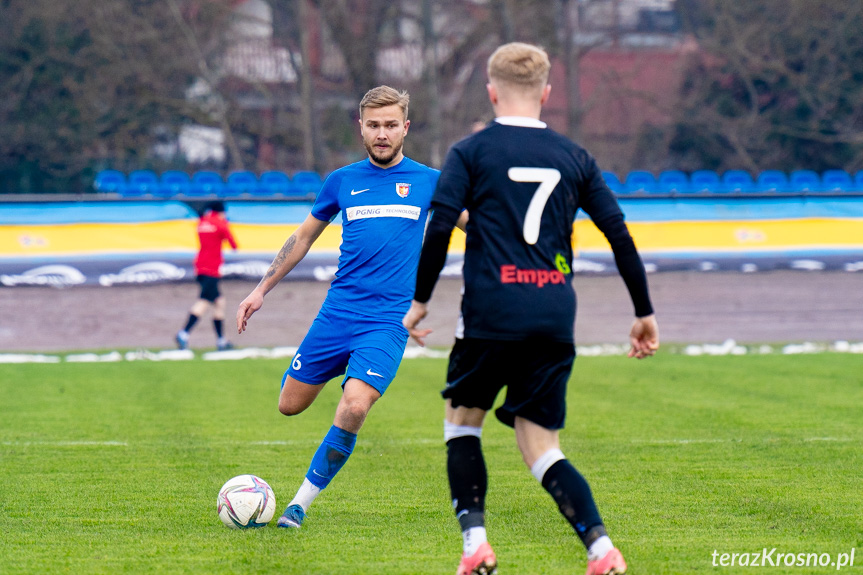 Karpaty Krosno - LKS Skołoszów 5:0