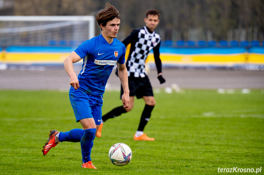 Karpaty Krosno - LKS Skołoszów 5:0