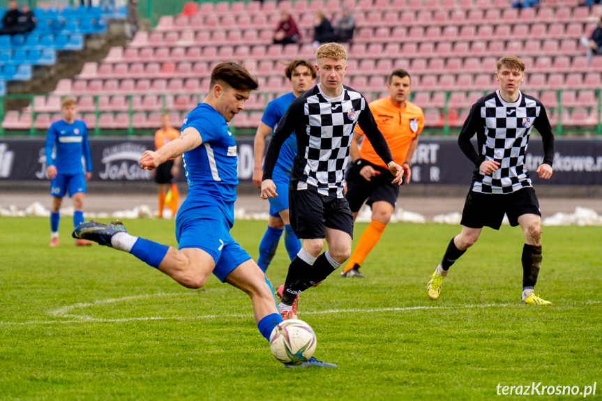 Karpaty Krosno - LKS Skołoszów 5:0