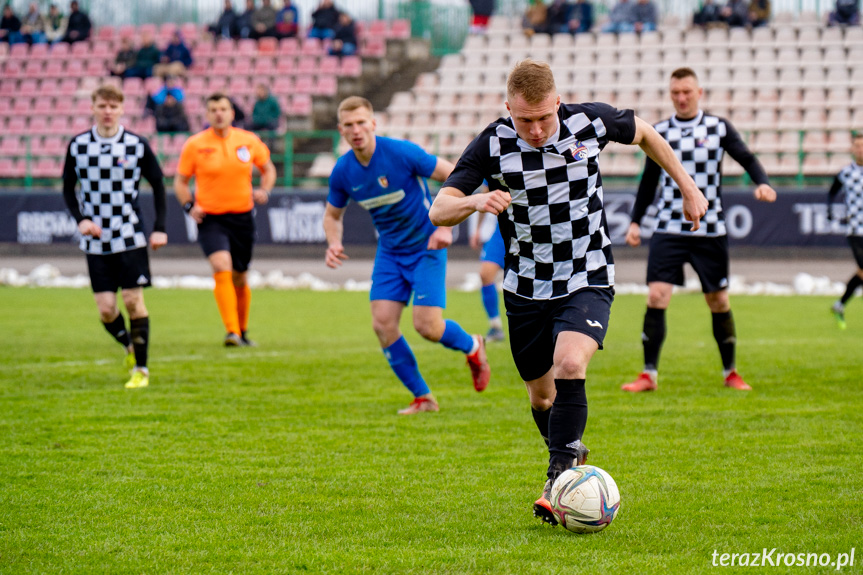 Karpaty Krosno - LKS Skołoszów 5:0