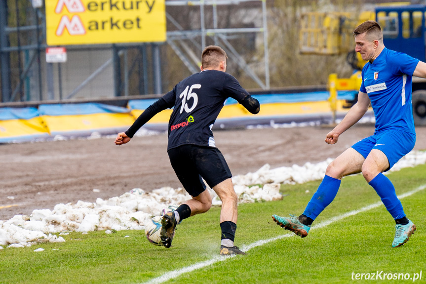 Karpaty Krosno - LKS Skołoszów 5:0