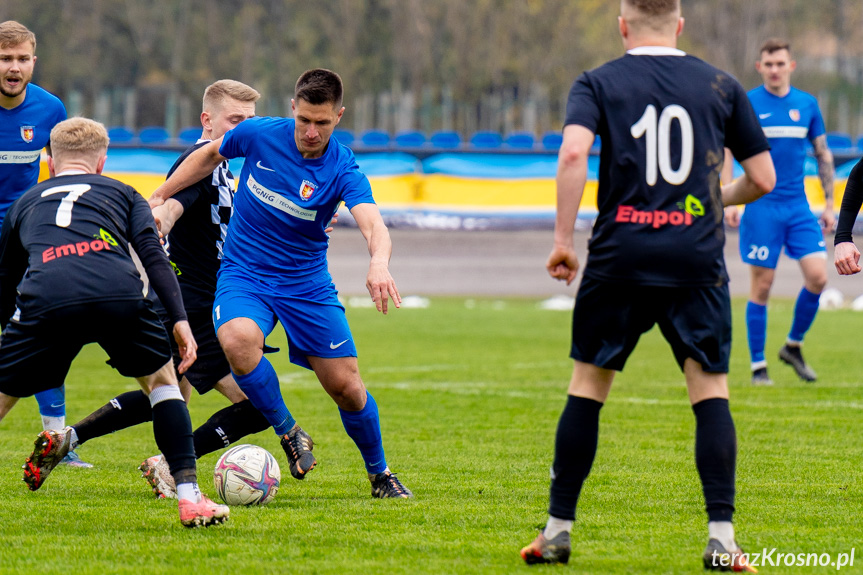 Karpaty Krosno - LKS Skołoszów 5:0