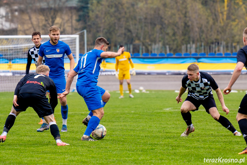 Karpaty Krosno - LKS Skołoszów 5:0