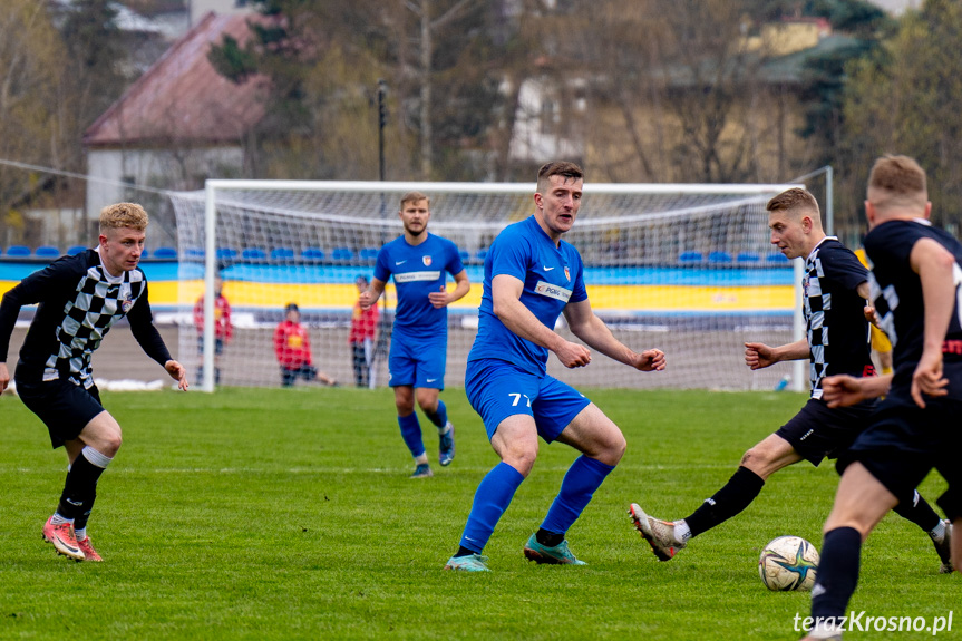 Karpaty Krosno - LKS Skołoszów 5:0