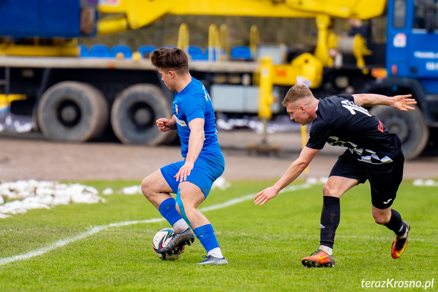 Karpaty Krosno - LKS Skołoszów 5:0