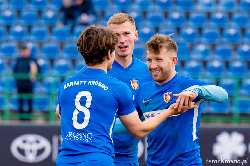 Karpaty Krosno - LKS Skołoszów 5:0