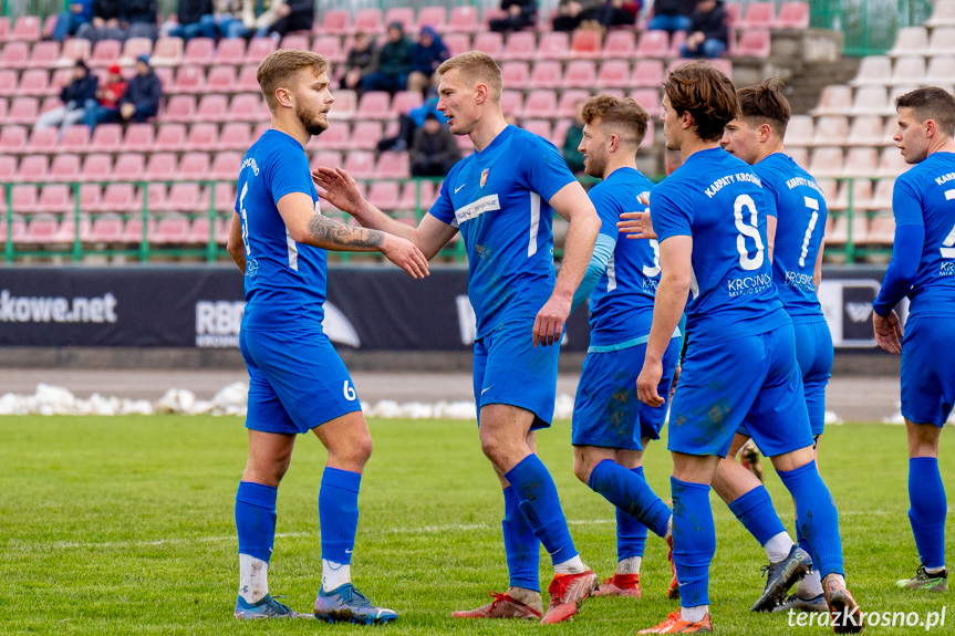 Karpaty Krosno - LKS Skołoszów 5:0