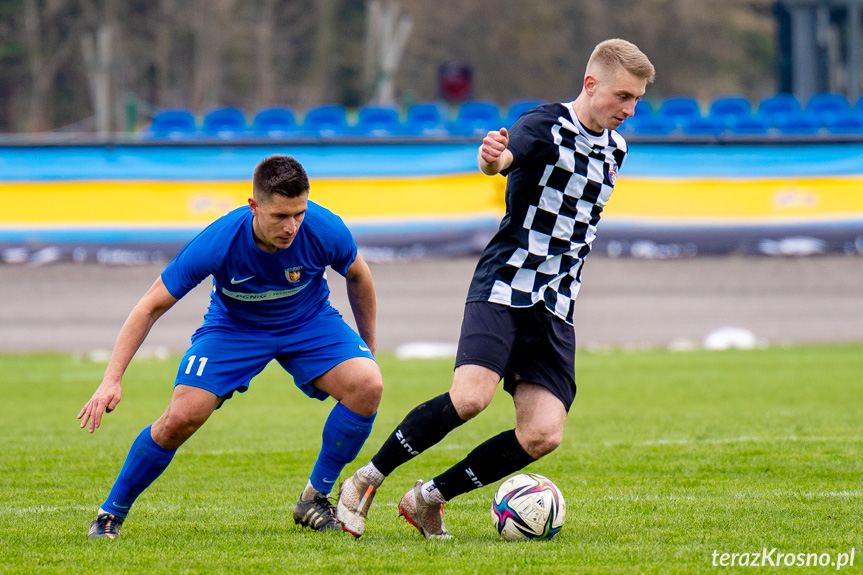 Karpaty Krosno - LKS Skołoszów 5:0