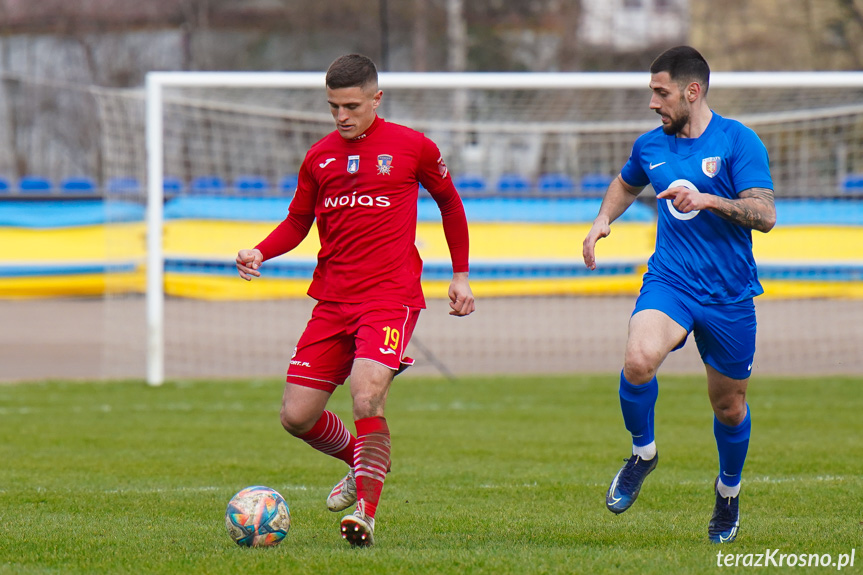 Karpaty Krosno - NKP Podhale Nowy Targ 0:0