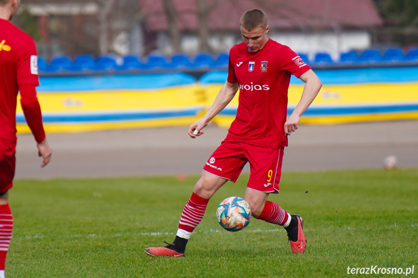 Karpaty Krosno - NKP Podhale Nowy Targ 0:0