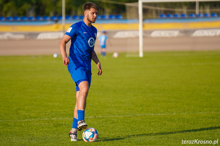 Karpaty Krosno - Wisłoka Dębica 0:1