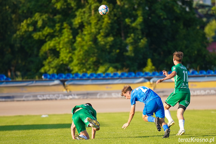 Karpaty Krosno - Wisłoka Dębica 0:1