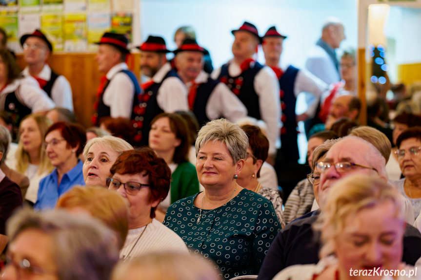 Kiermasz i spotkanie wigilijne w Chorkówce