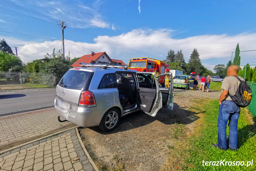 Kolizja 3 samochodów w Świerzowej Polskiej