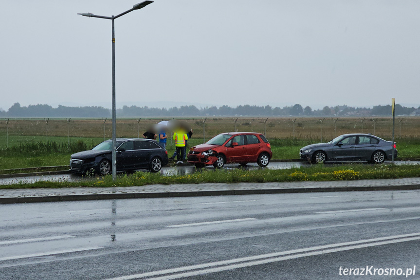 Kolizja dwóch osobówek w Krośnie