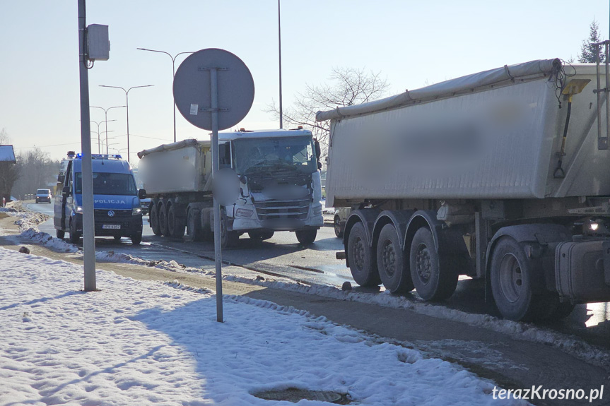 Kolizja dwóch samochodów w Krośnie