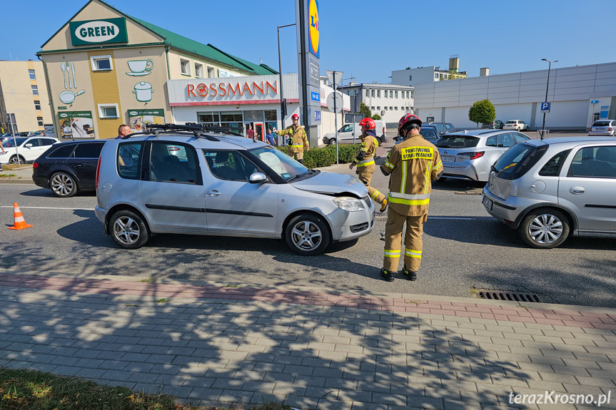 Kolizja na Lniarskiej w Krośnie