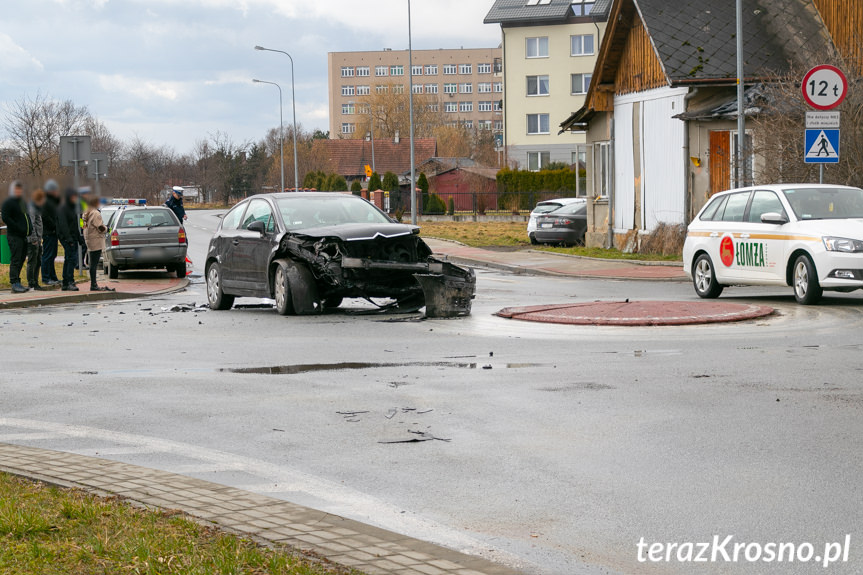 Kolizja na rondzie