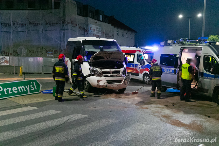 Kolizja na rondzie w Miejscu Piastowym