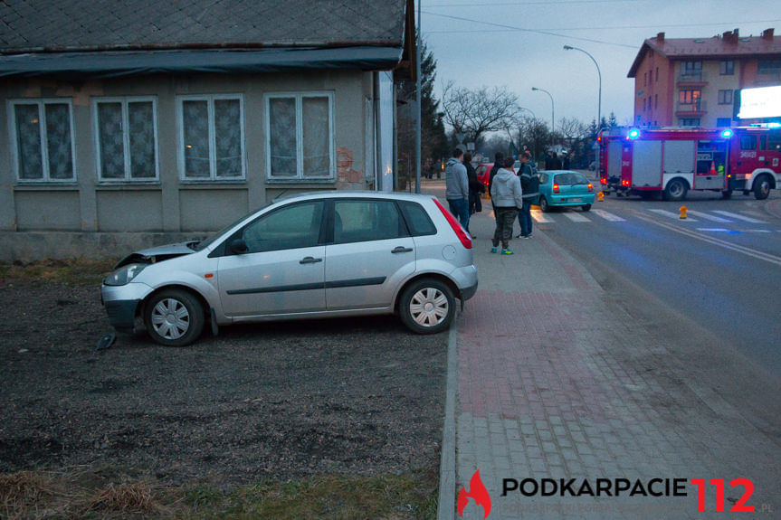 Kolizja na rondzie