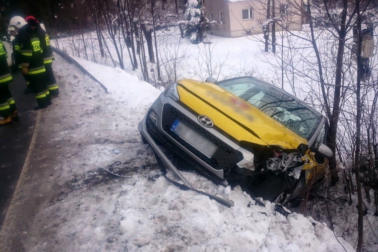 Kolizja na serpentynach w Korczynie